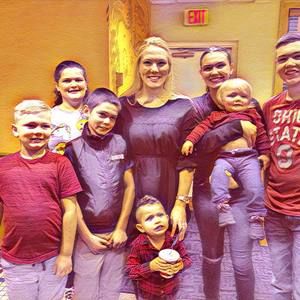 Meet your Posher, Jenna